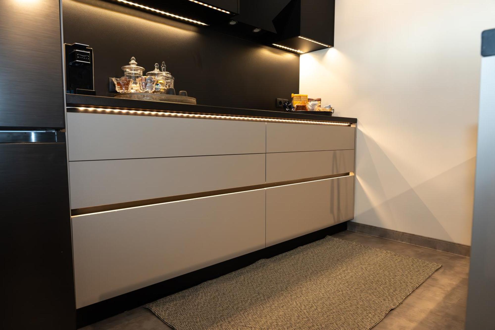 Apartment Ixia Home